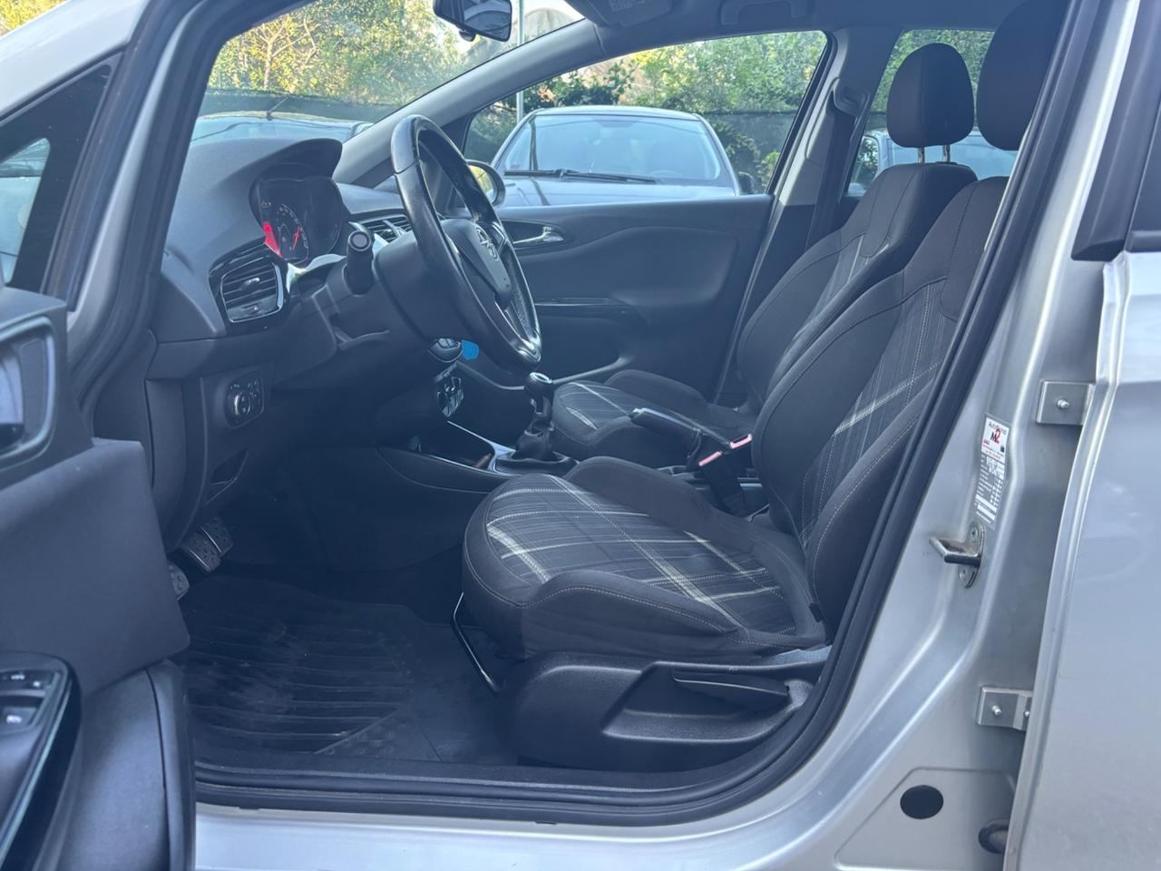 Opel Corsa 1.4 GPL 5 porte Cosmo OK NEOPATENTATI