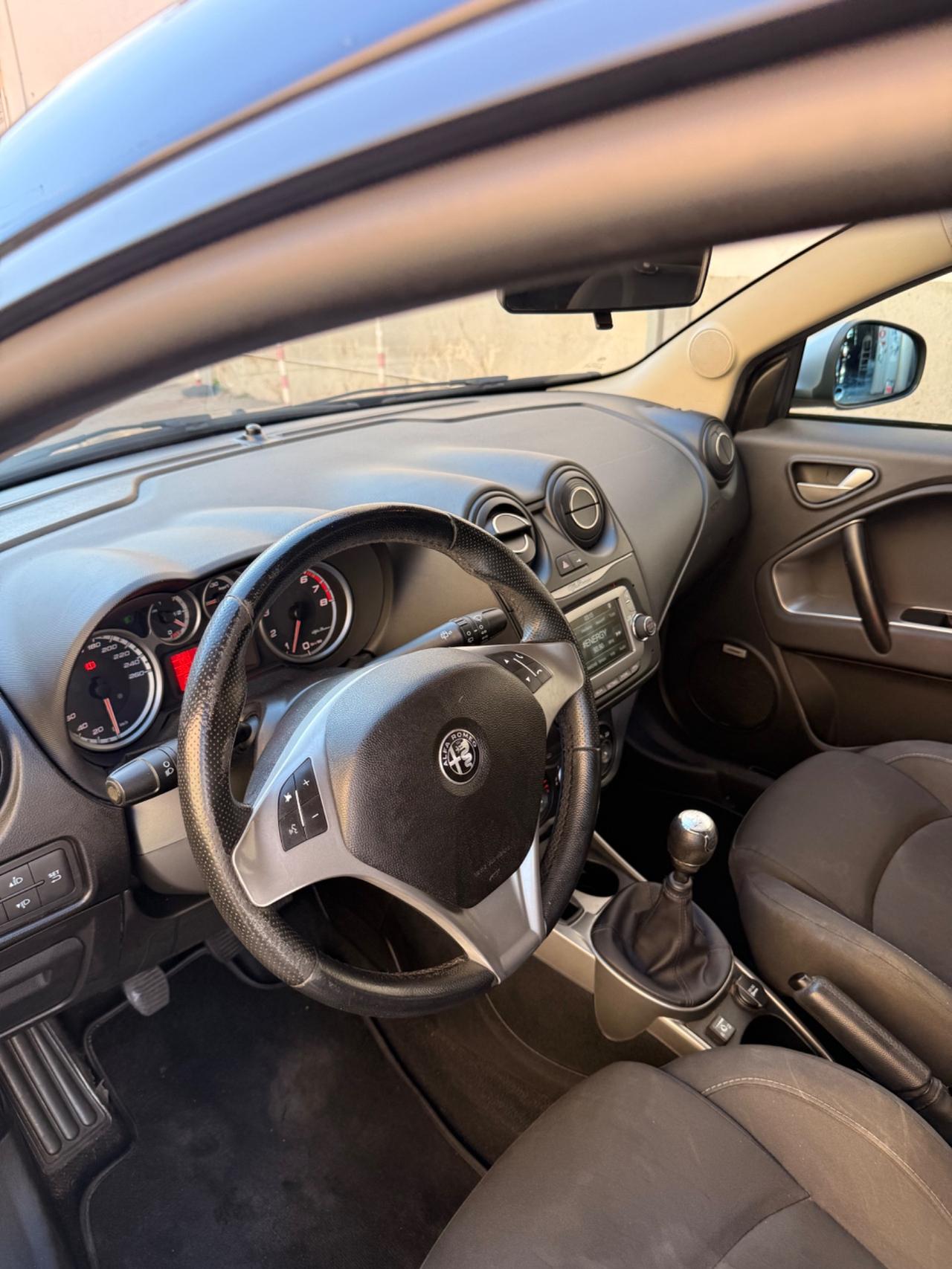 Alfa Romeo MiTo 1.4 78 CV 8V S&S Distinctive