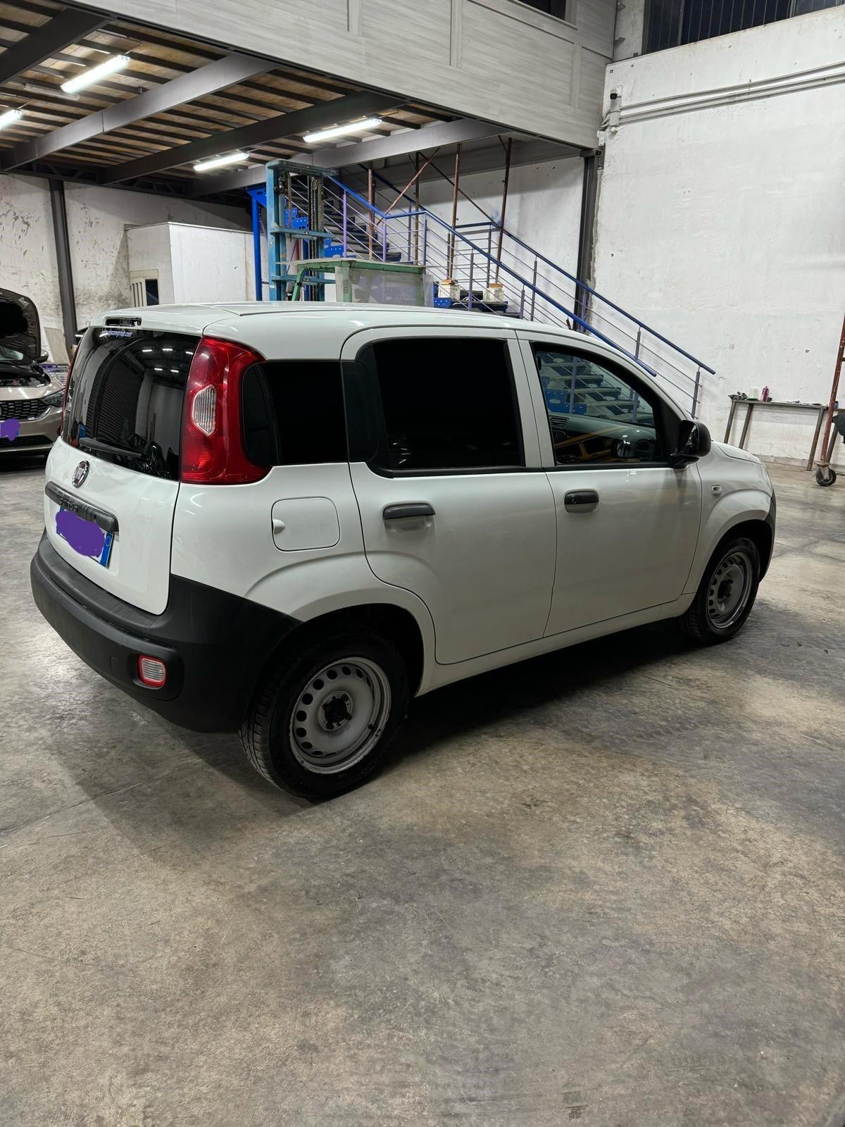 Fiat Panda 1.3 MJT 95 CV S&S Lounge VAN 06/2019