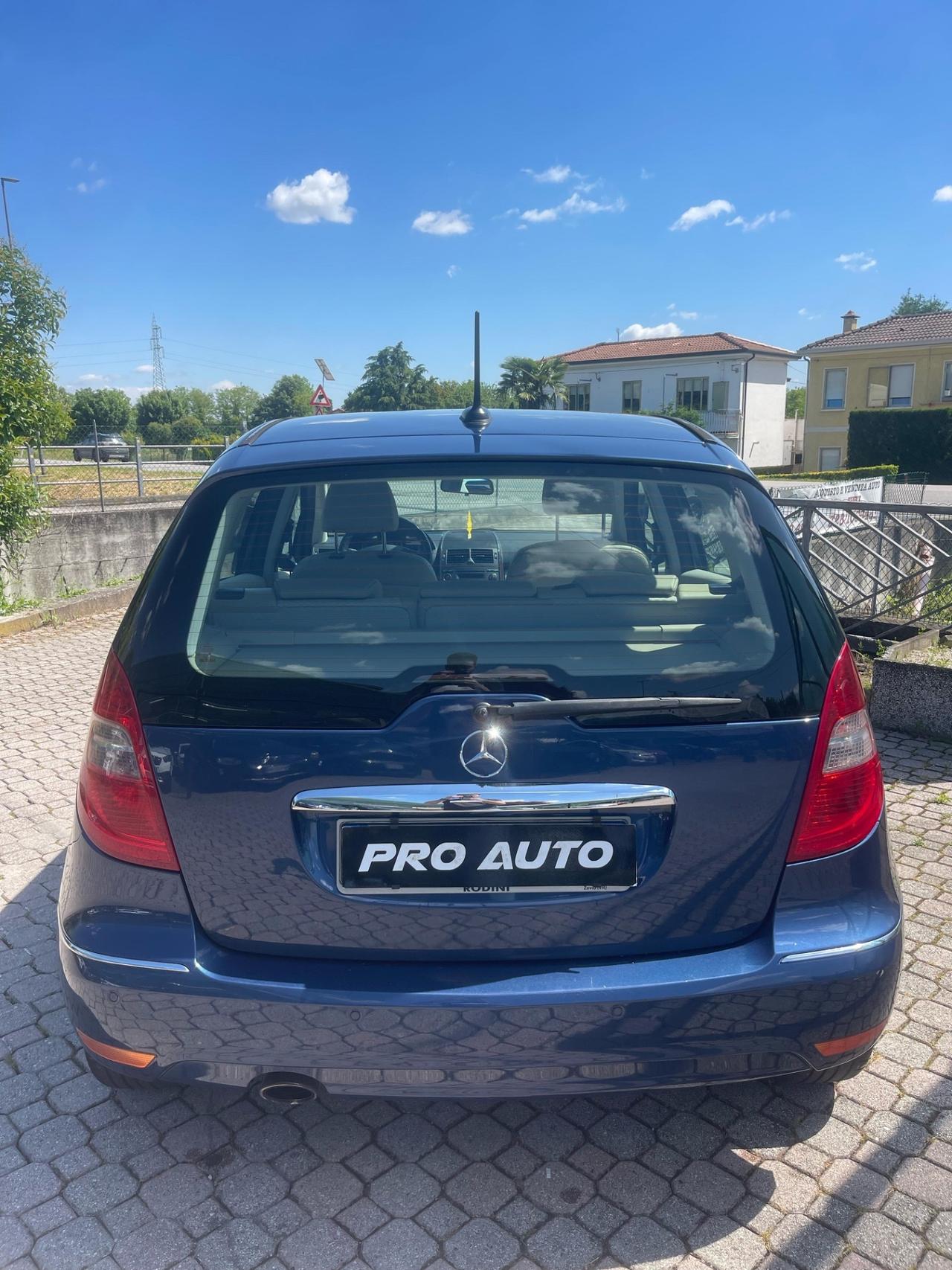 Mercedes-benz A 170 Avantgarde Cambio A/T NEOPATENTATI