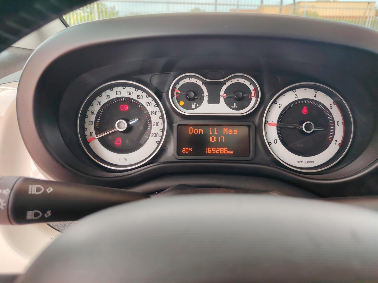 Fiat 500L 1.3 Multijet 85 CV Trekking tetto panoramico