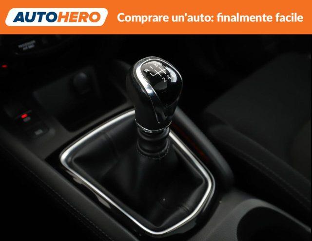 NISSAN Qashqai 1.5 dCi N-Connecta