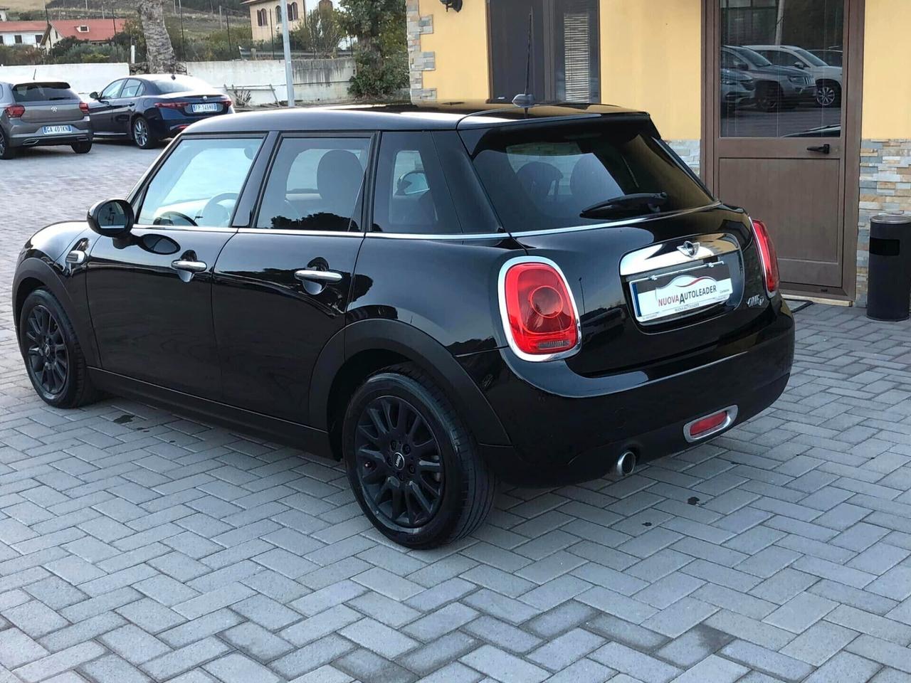 Mini COOPER 1.5 Cooper D 95 CV 2015