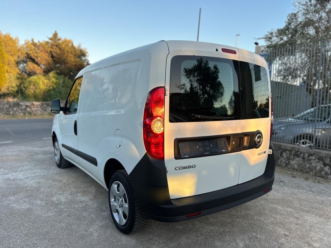 Opel Combo 1.3 CDTI PC-TN Van 750kg-2016/CLIMA/COMANDI