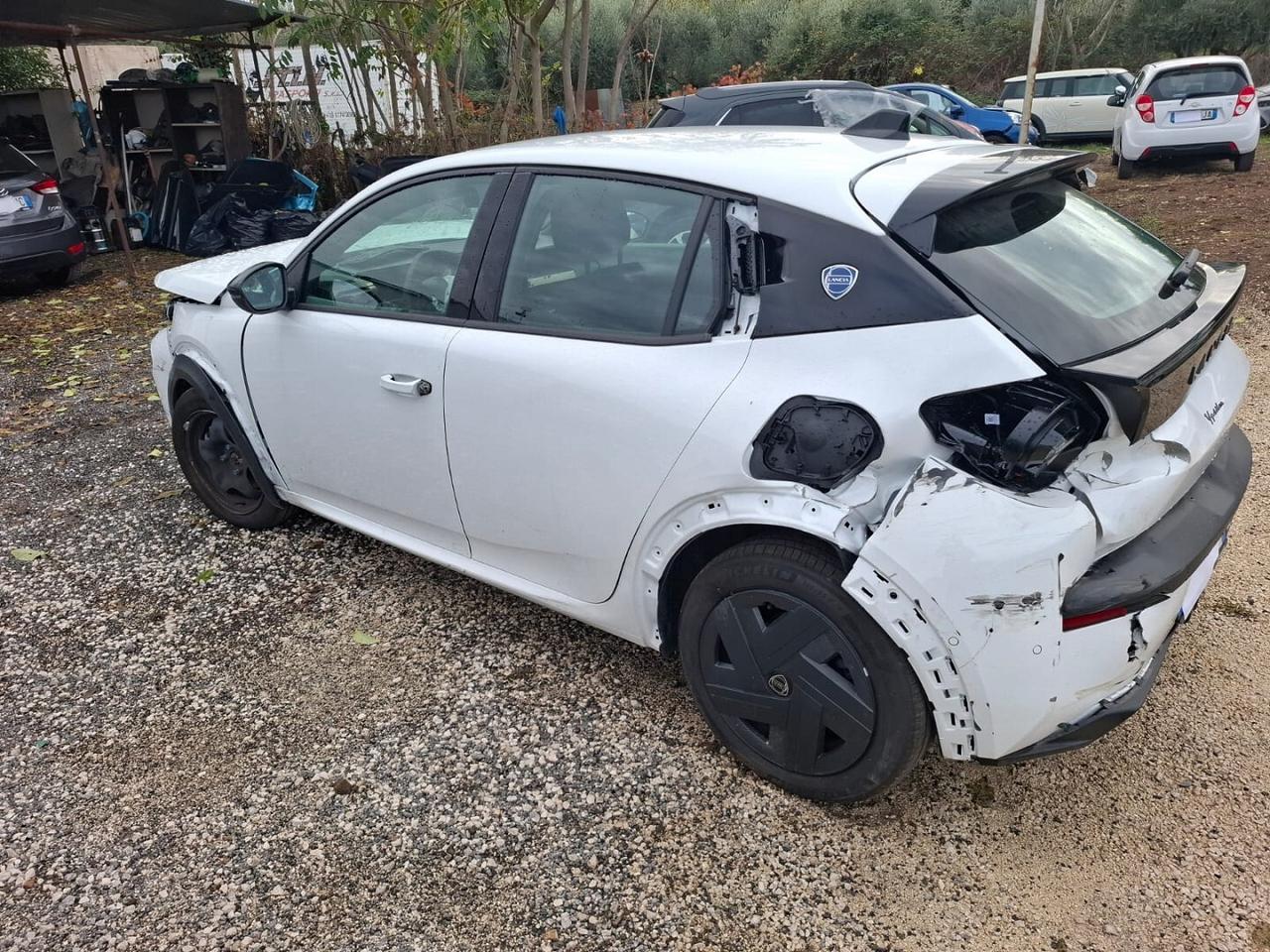 LANCIA YPSILON 2025 IBRIDA SINISTRATA 6000KM