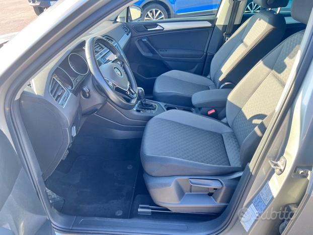 VOLKSWAGEN Tiguan 2.0 TDI SCR DSG Business BlueM
