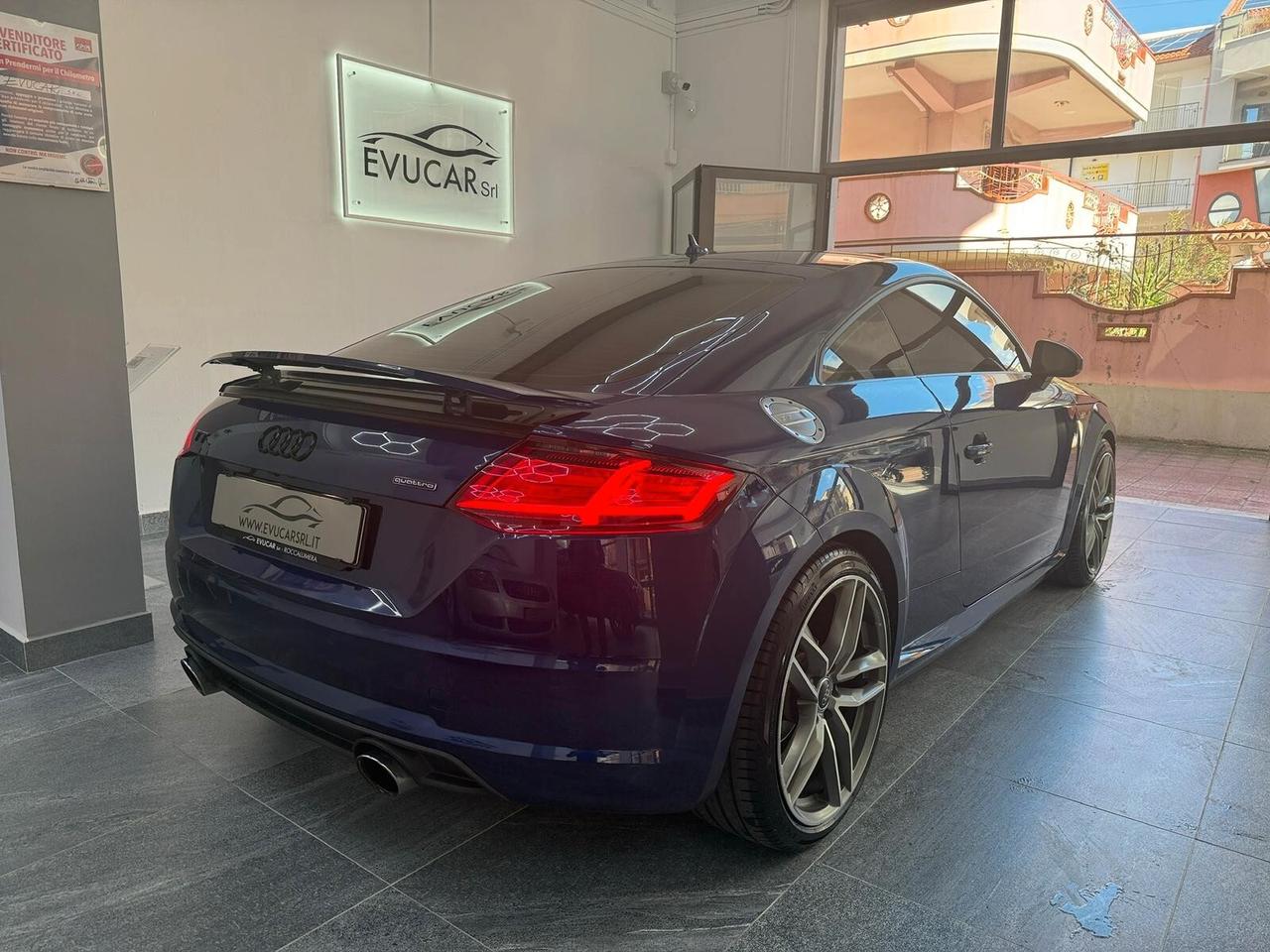 Audi TT Coupé 2.0 TDI ultra Design