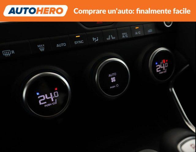 JAGUAR E-Pace 2.0 AWD aut. R-Dynamic S