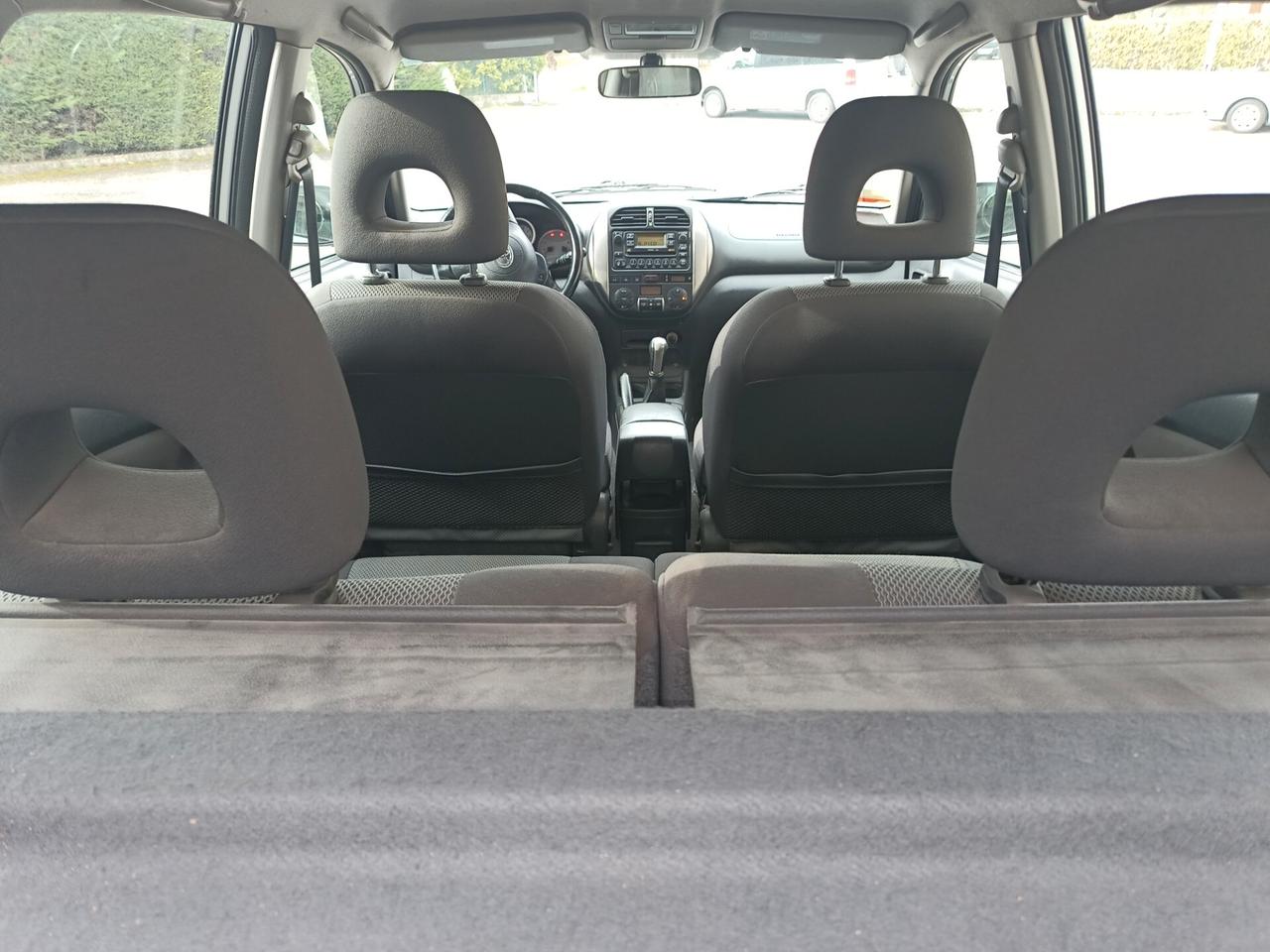 Toyota RAV 4 RAV4 2.0 Tdi D-4D cat 5 porte