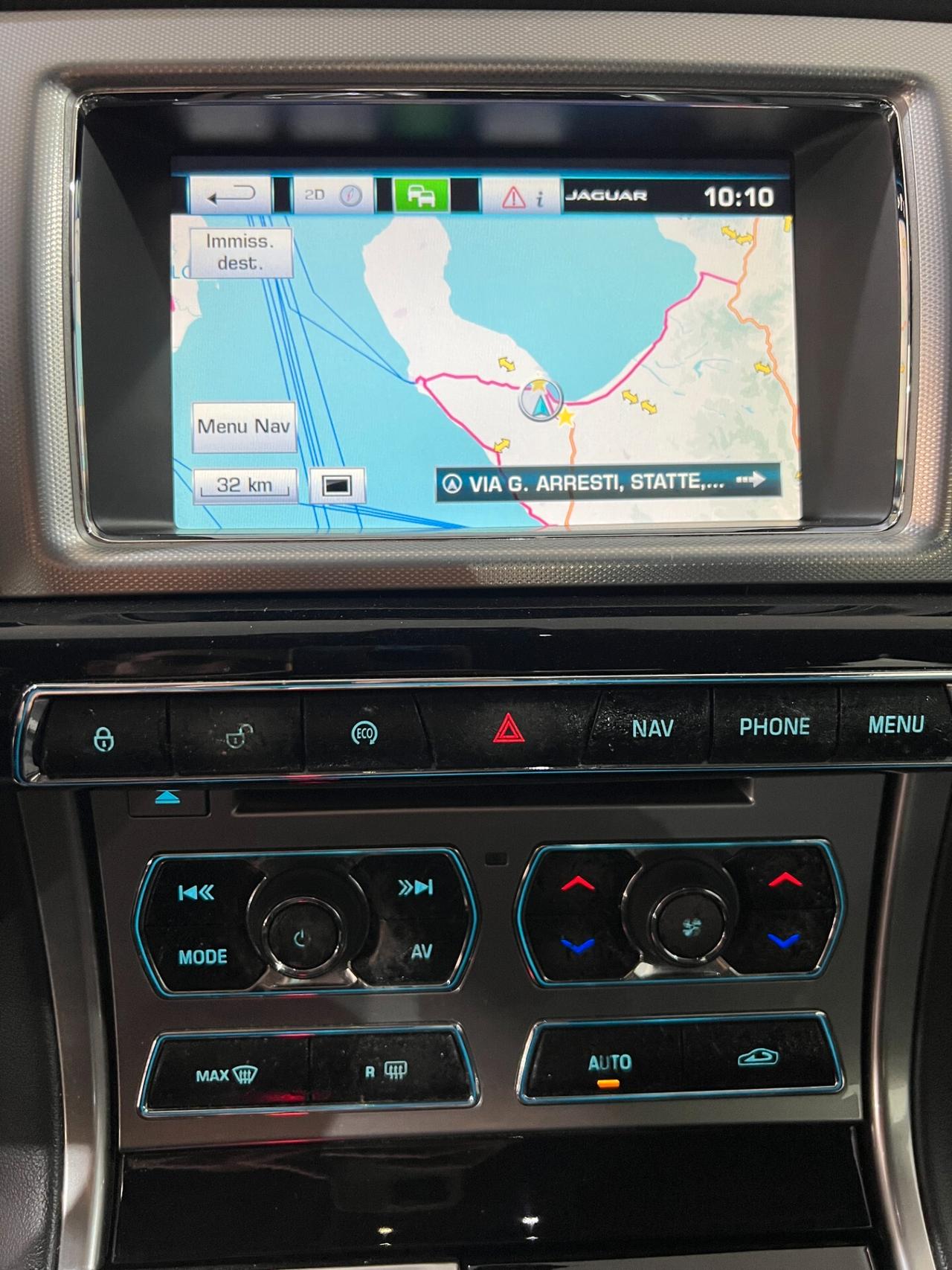 Jaguar XF 2.2 163 CV - Business Edition - 2014