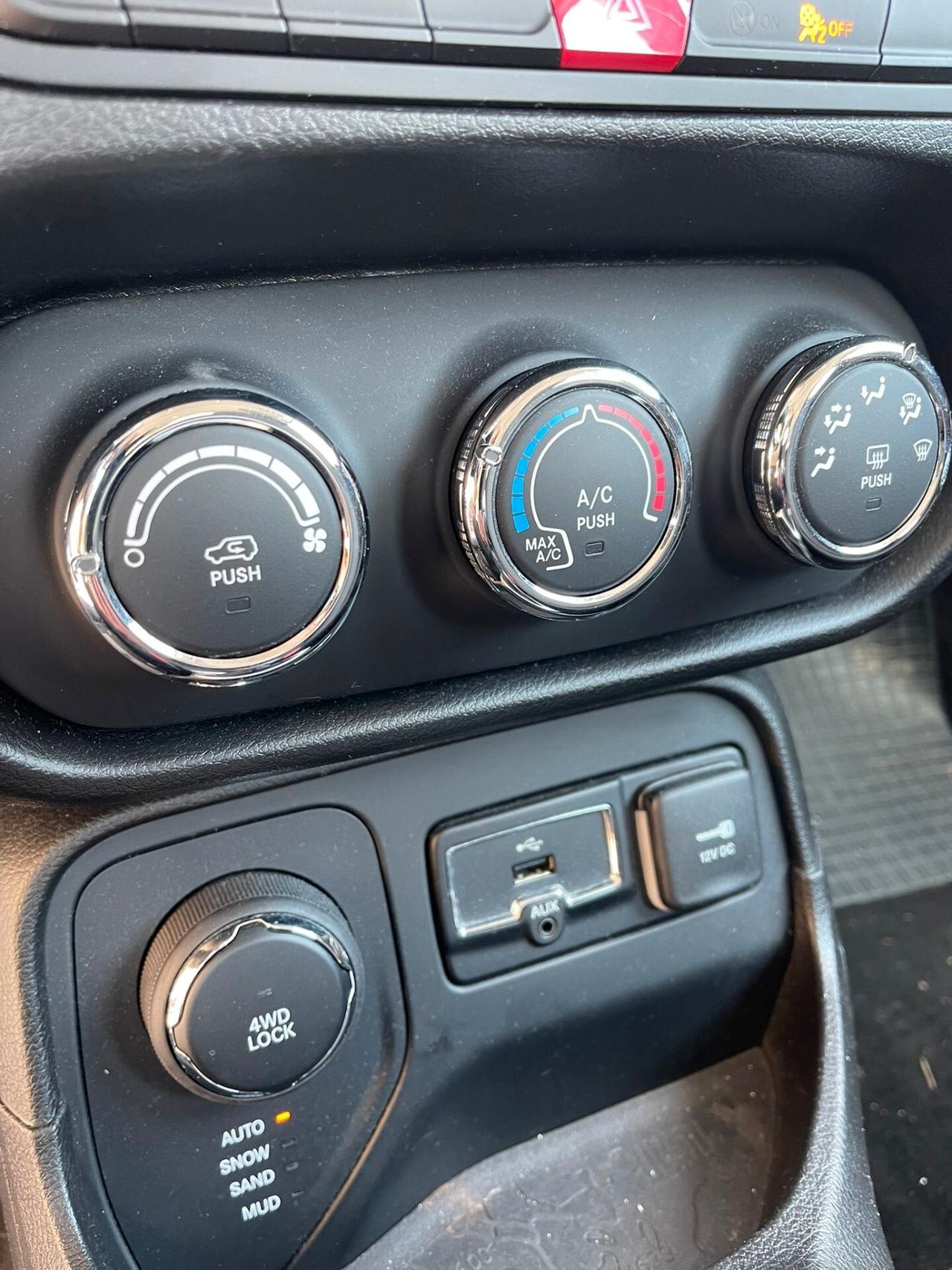 Jeep Renegade 2.0 Mjt 4WD Active Drive Sport