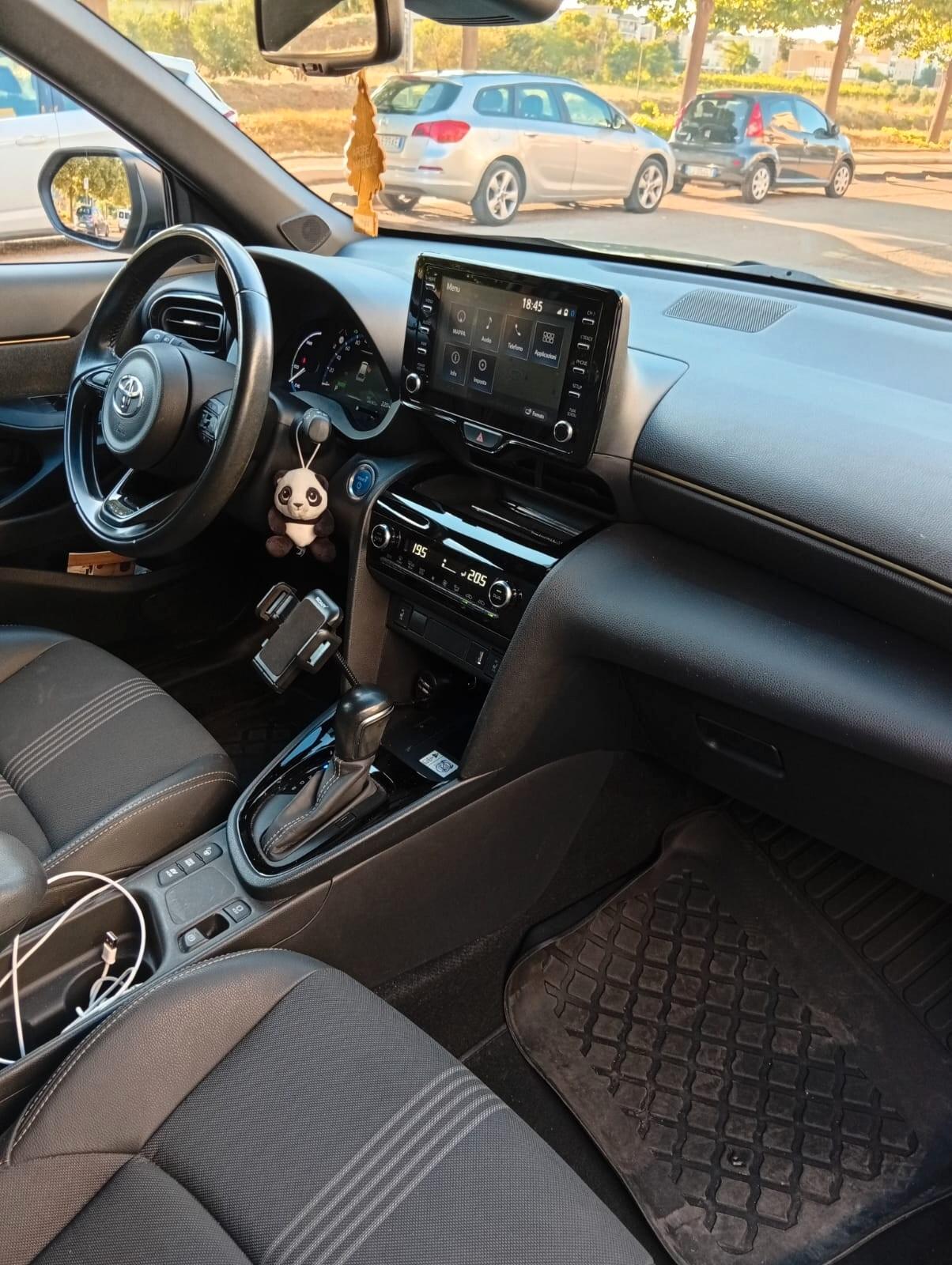 Toyota Yaris Cross 1.5 Hybrid 5p. E-CVT Lounge