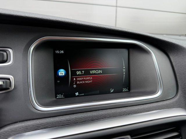 VOLVO V40 D2 2.0 120cv Geartronic Momentum DISTRIB. OK-BOLLO