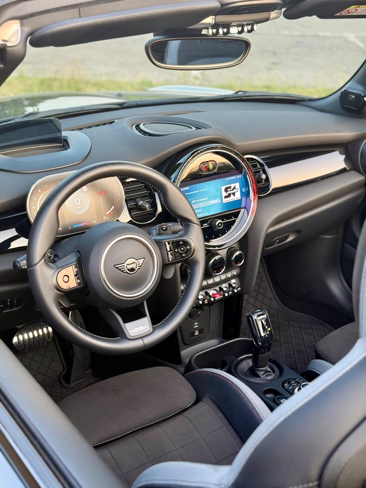 Mini Cabrio John Cooper Works