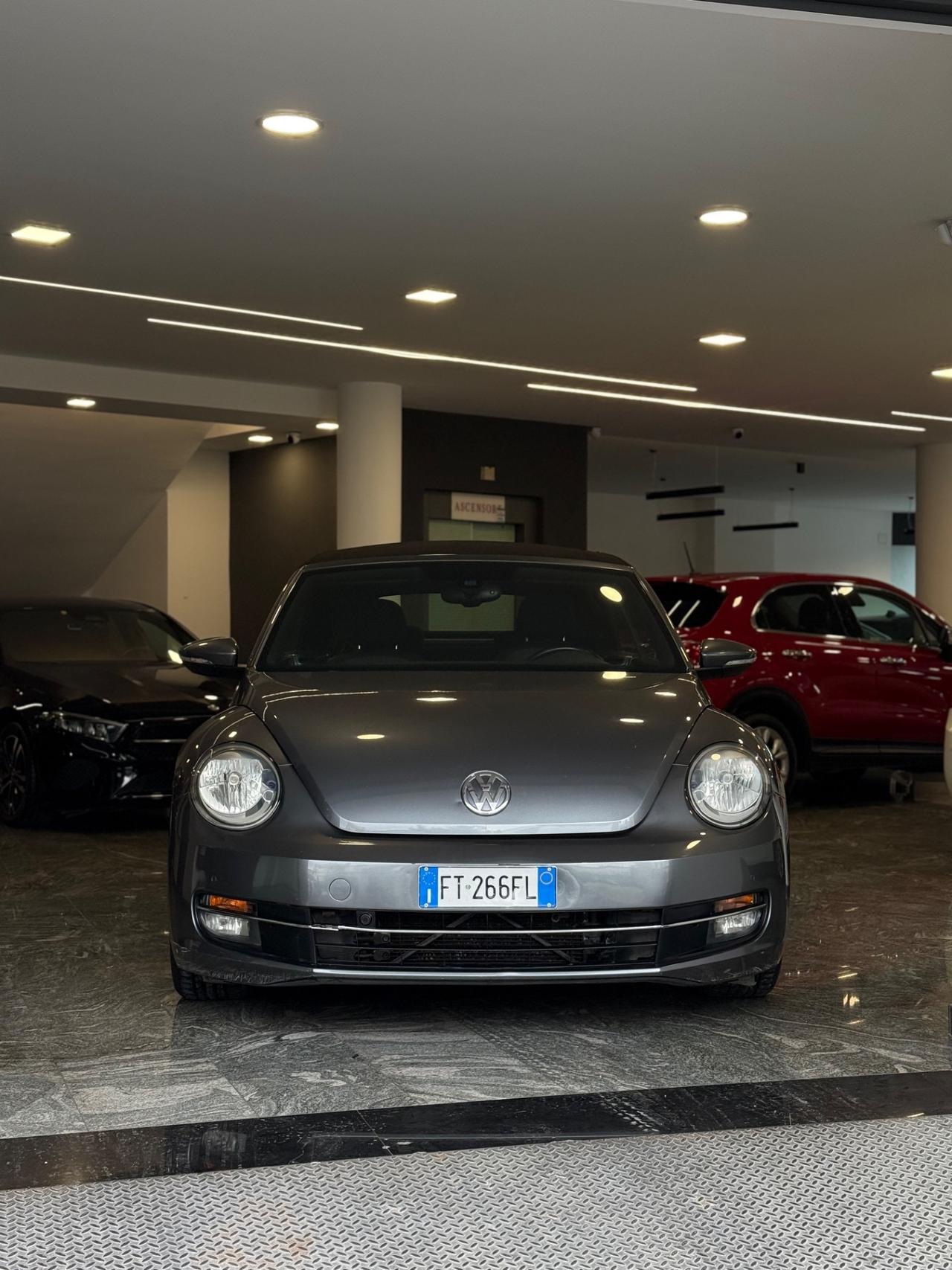 Volkswagen Maggiolino Cabrio 1.6 TDI Sport BlueMotion Technology