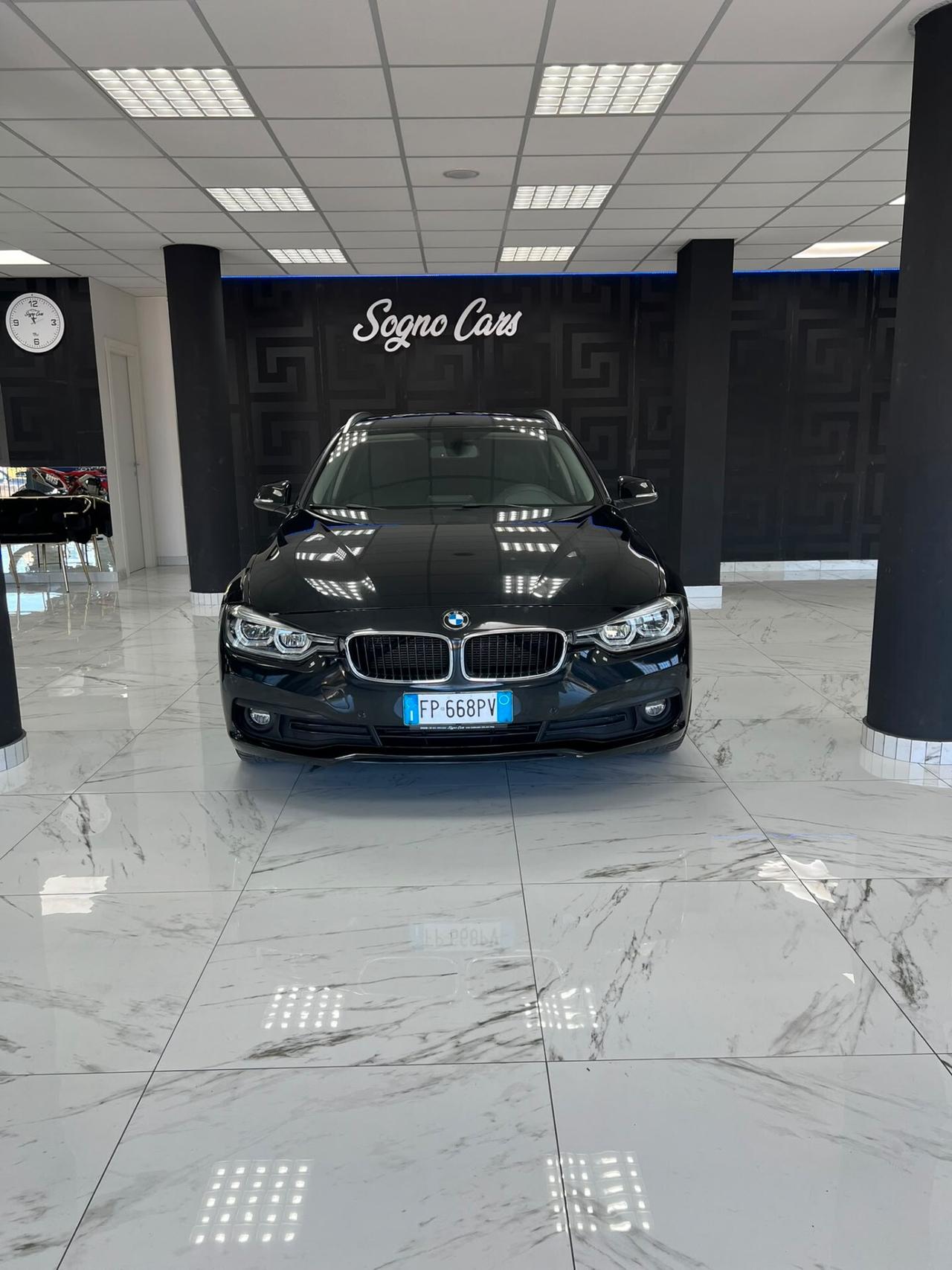 Bmw 320 320d xDrive Touring Luxury