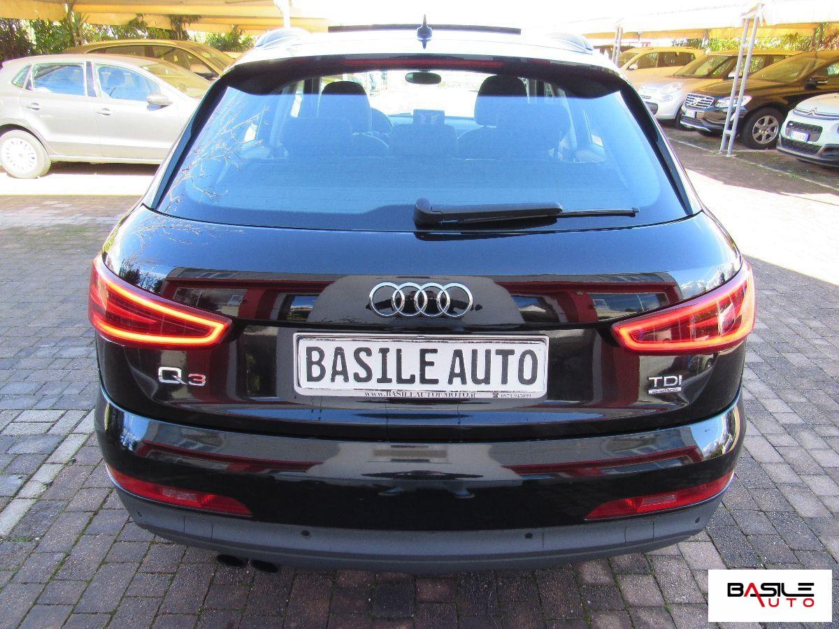 AUDI - Q3 - 2.0 TDI quattro S tronic Business Plus