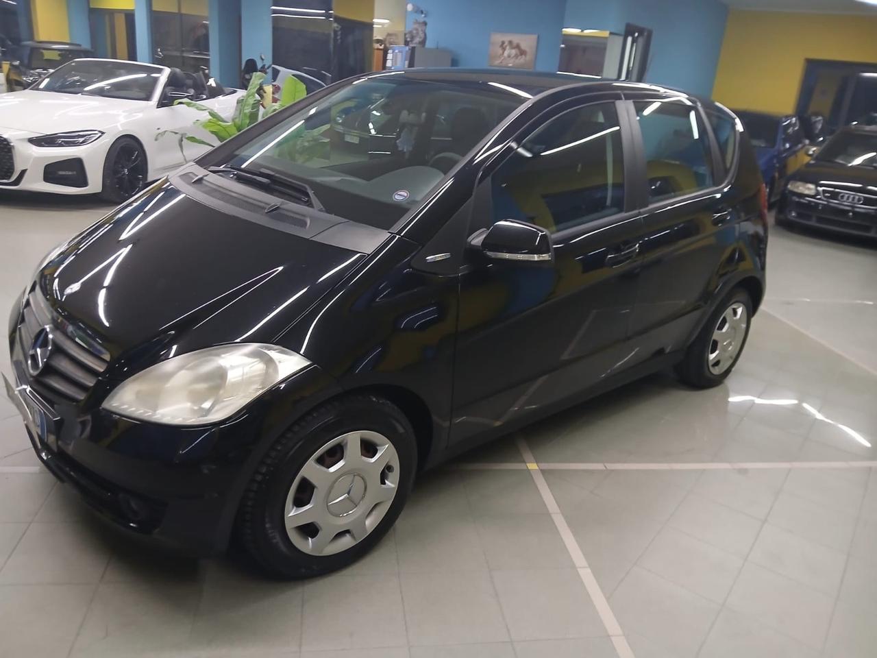 Mercedes-benz A 150 160 BlueEFFICIENCY Avantgarde