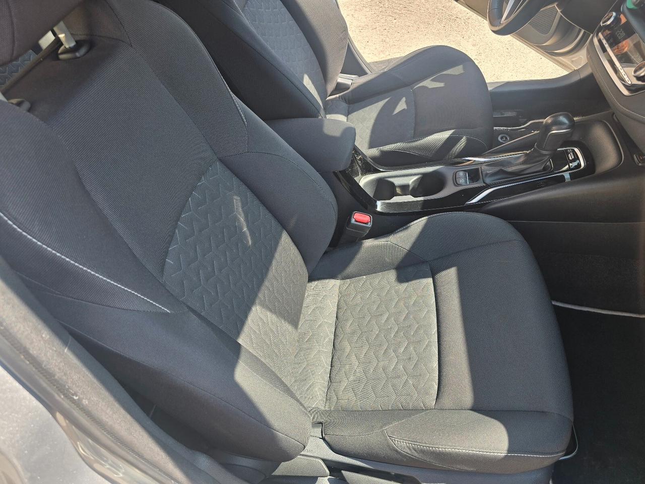 Toyota Corolla Touring Sports 1.8 Hybrid Business Tech