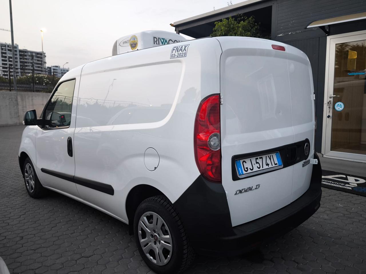 Fiat Doblò 1.6 Multijet Isotermico Coibentato con Frigo ATP 2028