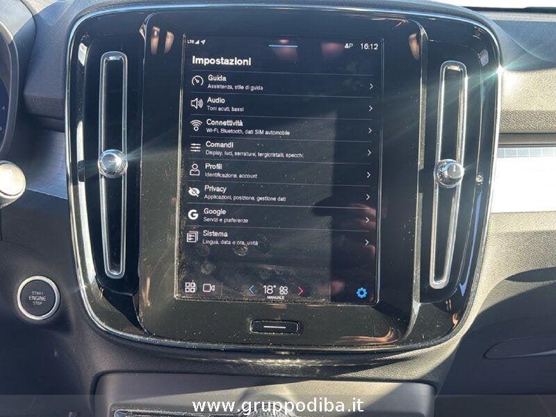 Volvo XC40 2023 2.0 b3 Ultimate Bright auto