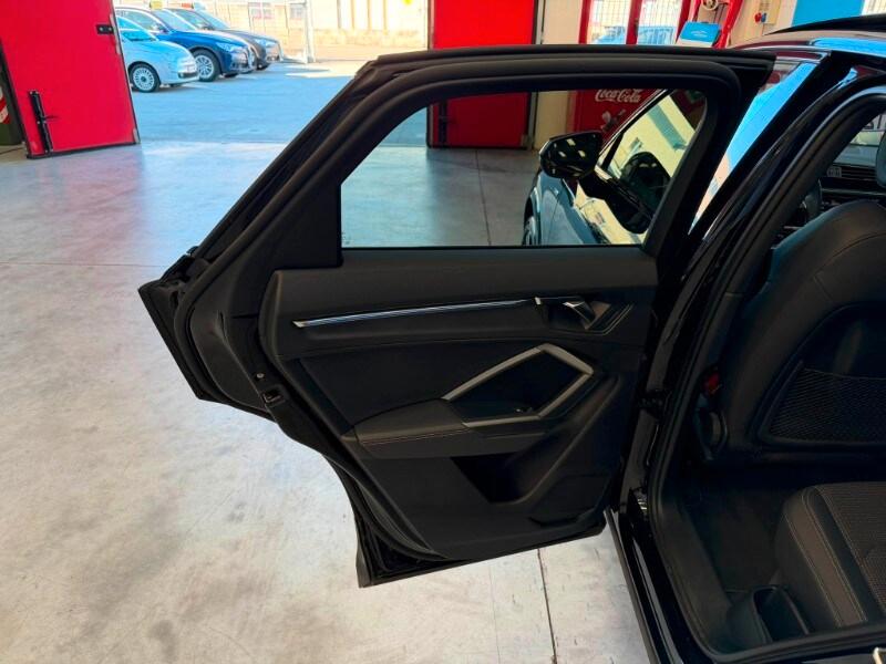 AUDI Q3 2ª serie Q3 SPB 35 TDI S tronic S line...