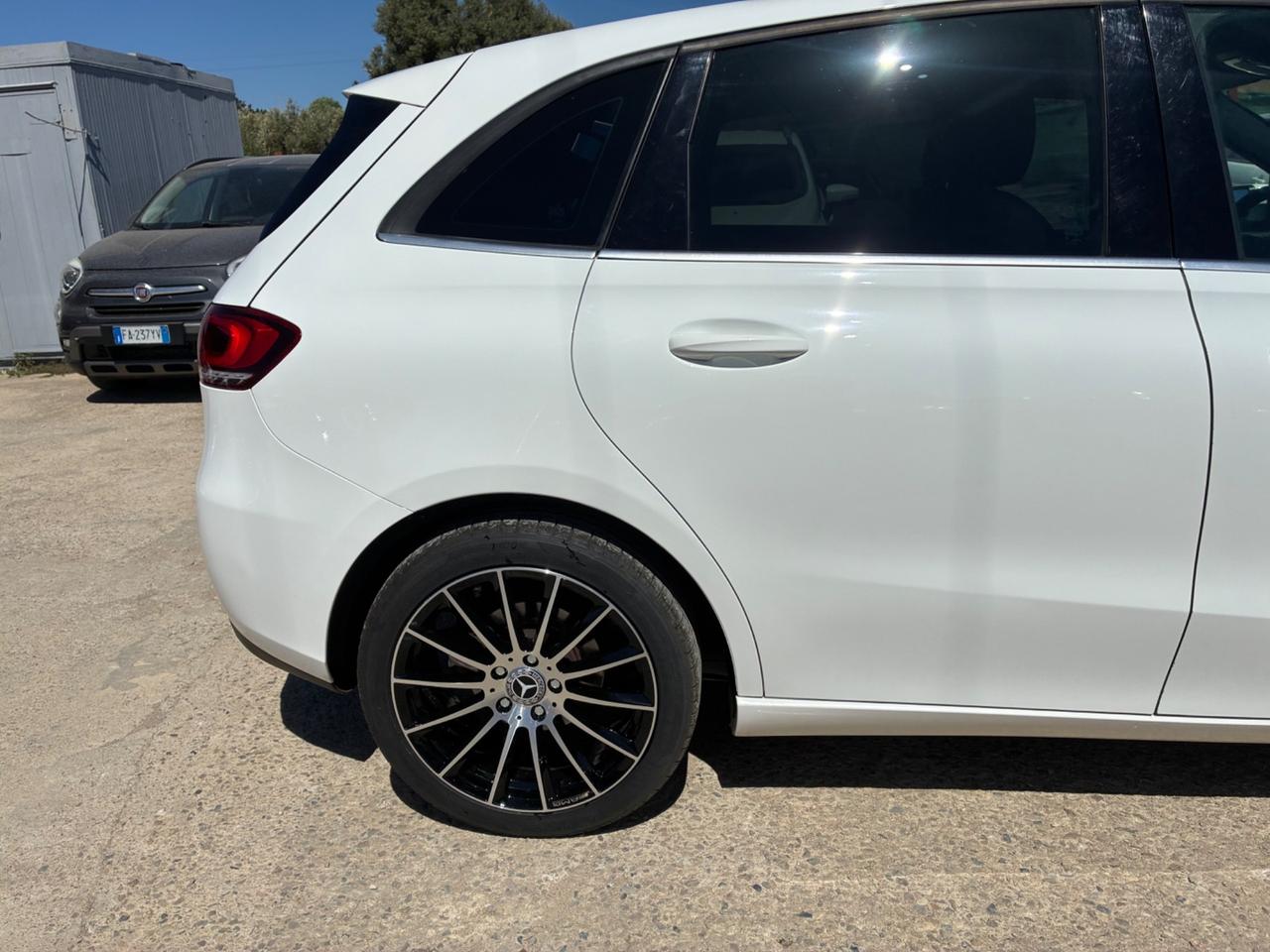 Mercedes-benz B 180 d Automatic Business Extra