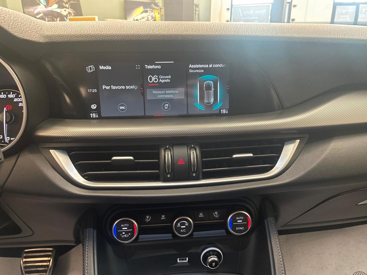 Alfa Romeo Stelvio, 03/2022 2022 2.2 t Sprint Q4 190cv auto
