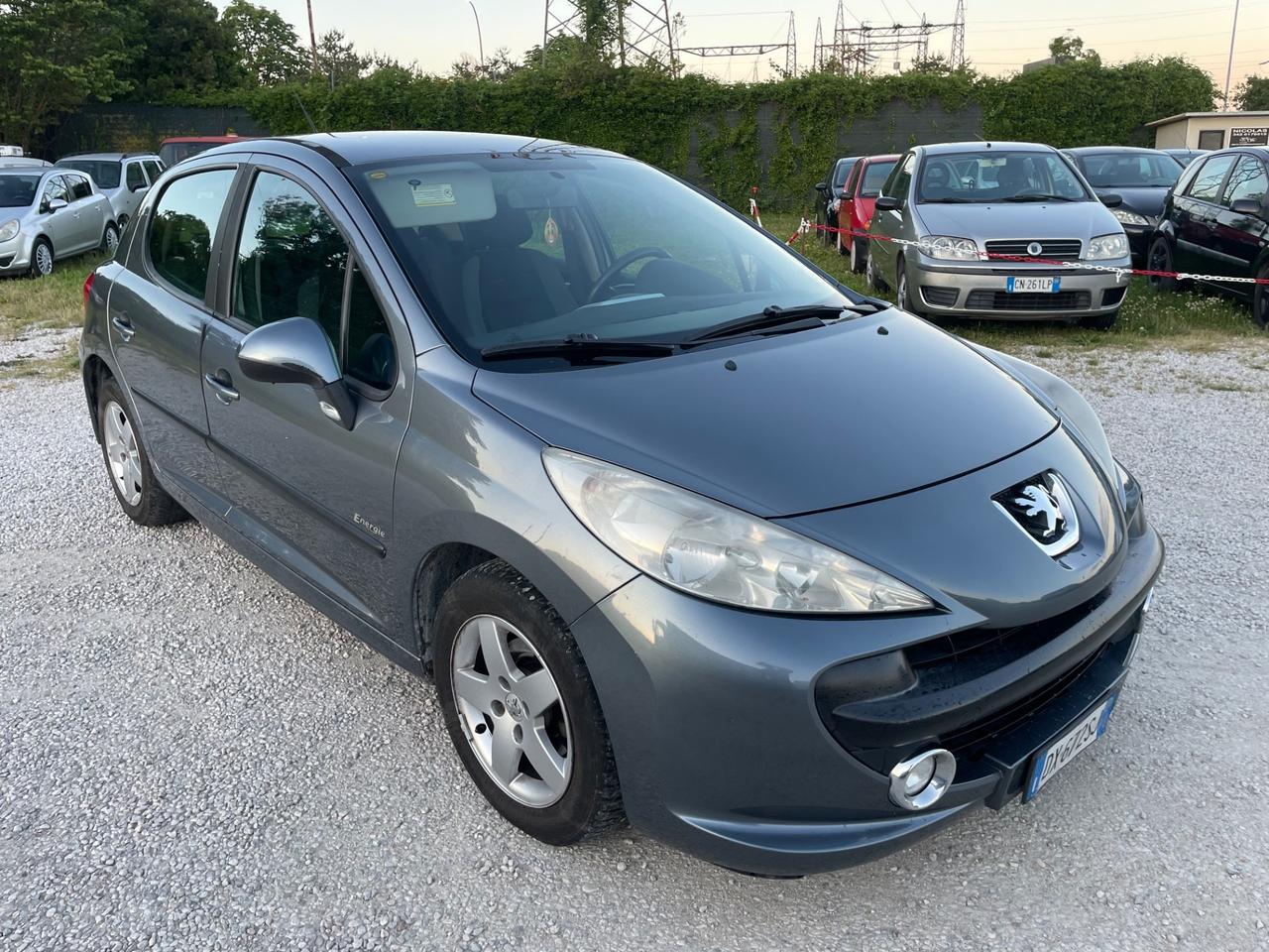 PEUGEOT 207 1.4 BENZINA/GPL NEOPATENTATI 2009 MOTORE NUOVO