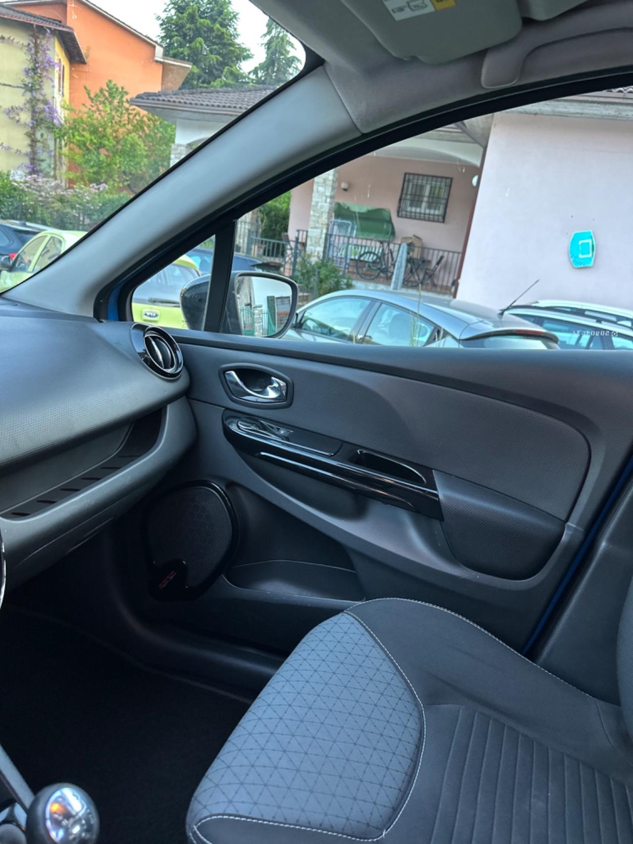 Renault CLIO 1.5 dCi 8V 90CV 5P NEOPAT KMCERT GARANZ