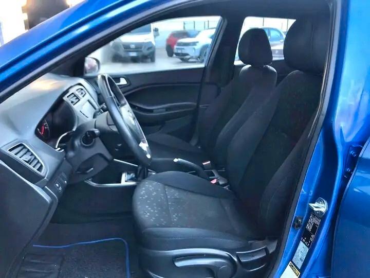 Hyundai i20 1.2 5 porte Connectline