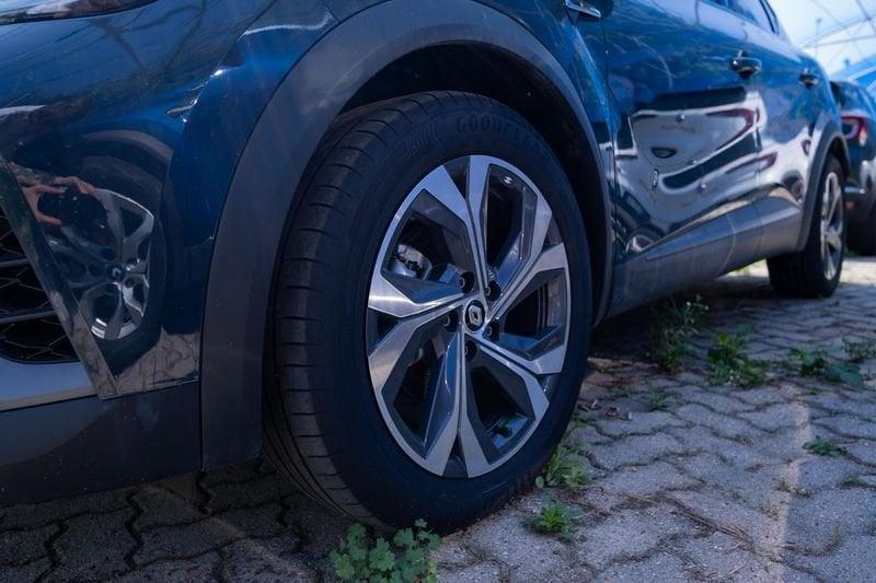 Renault Captur 1.6 E-Tech hybrid RS Line 145cv auto