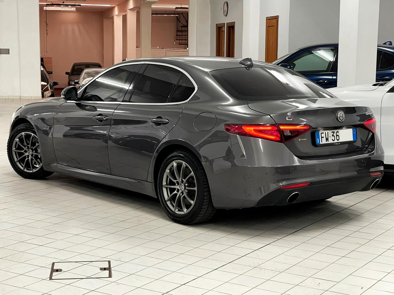 Alfa Romeo Giulia BLINDATA 2.0 T 280 CV AT8 PELLE NAVI RETROCAMERA