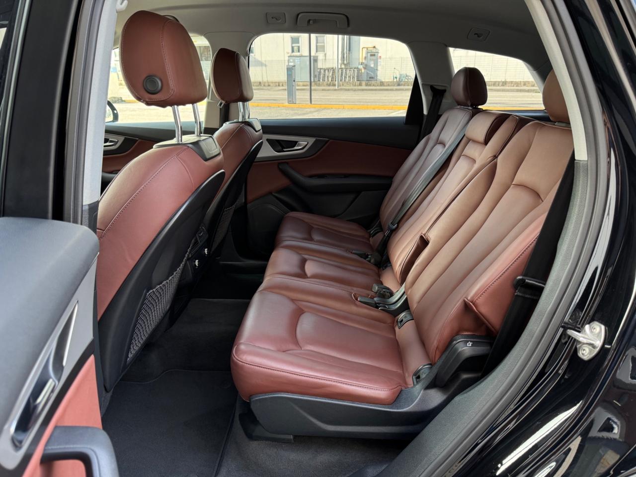 Audi Q7 3.0 TDI 218 CV Gancio Traino