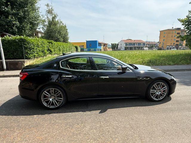 MASERATI Ghibli V6