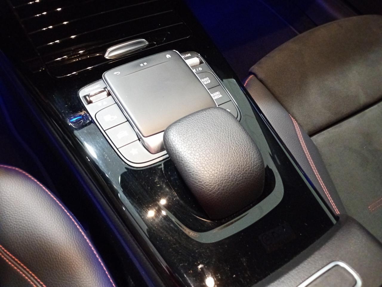 Mercedes-benz A 200 Automatic Premium Night Edition AMG