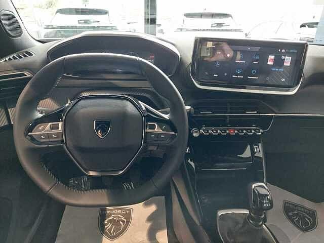 Peugeot 2008 PureTech 100 S&S Allure KM0