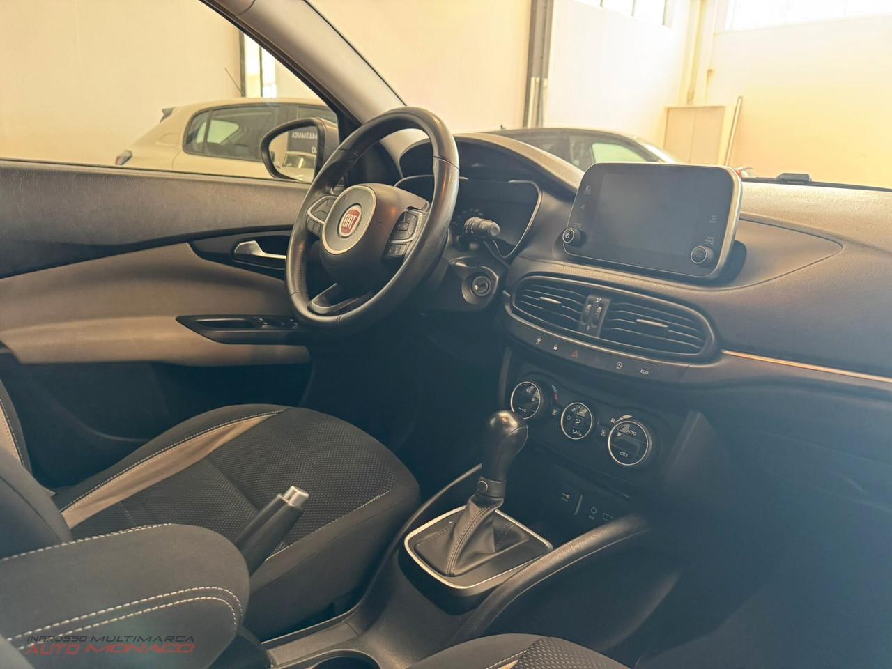 Fiat Tipo 1.6 120cv Lounge - 2017