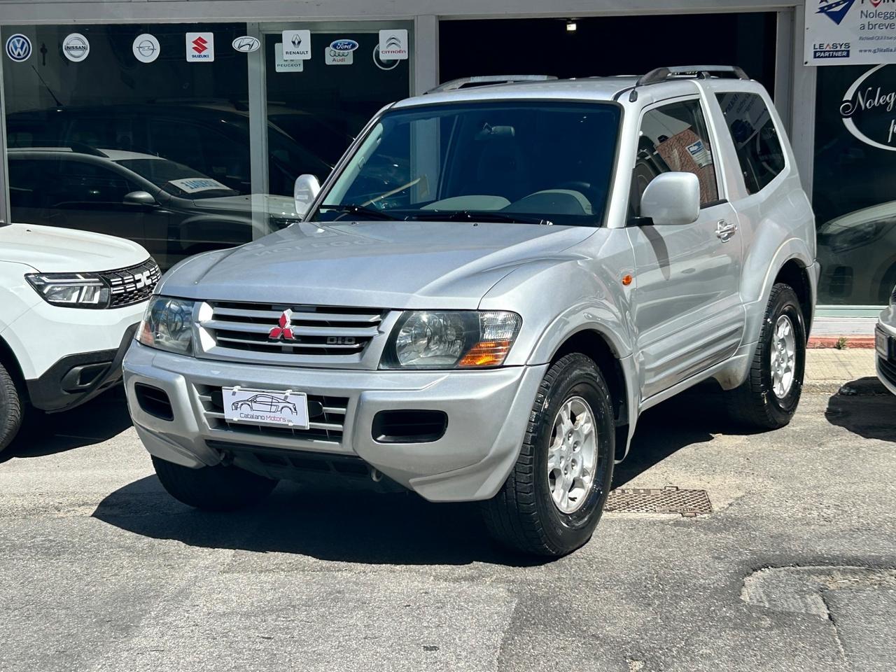 Mitsubishi Pajero 3.2 16V DI-D 3p. GLX