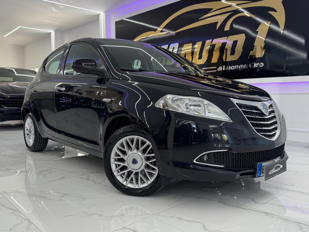 Lancia Ypsilon 1.2 GPL Ecochic Gold