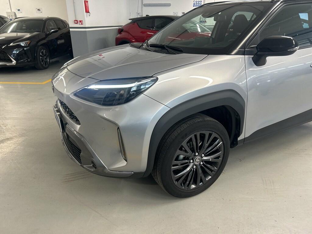 Toyota Yaris Cross 1.5 H Adventure FWD E-CVT