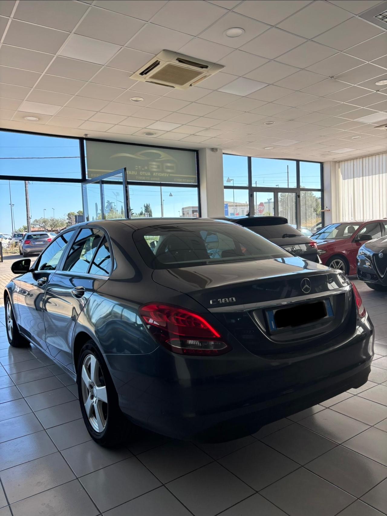 Mercedes-benz C 180 d Auto Premium Plus