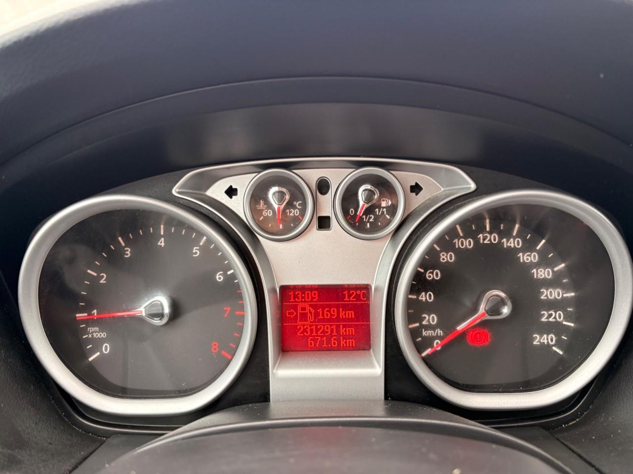 Ford Focus 2.0 (145CV) 5p. Bz.- GPL Tit.