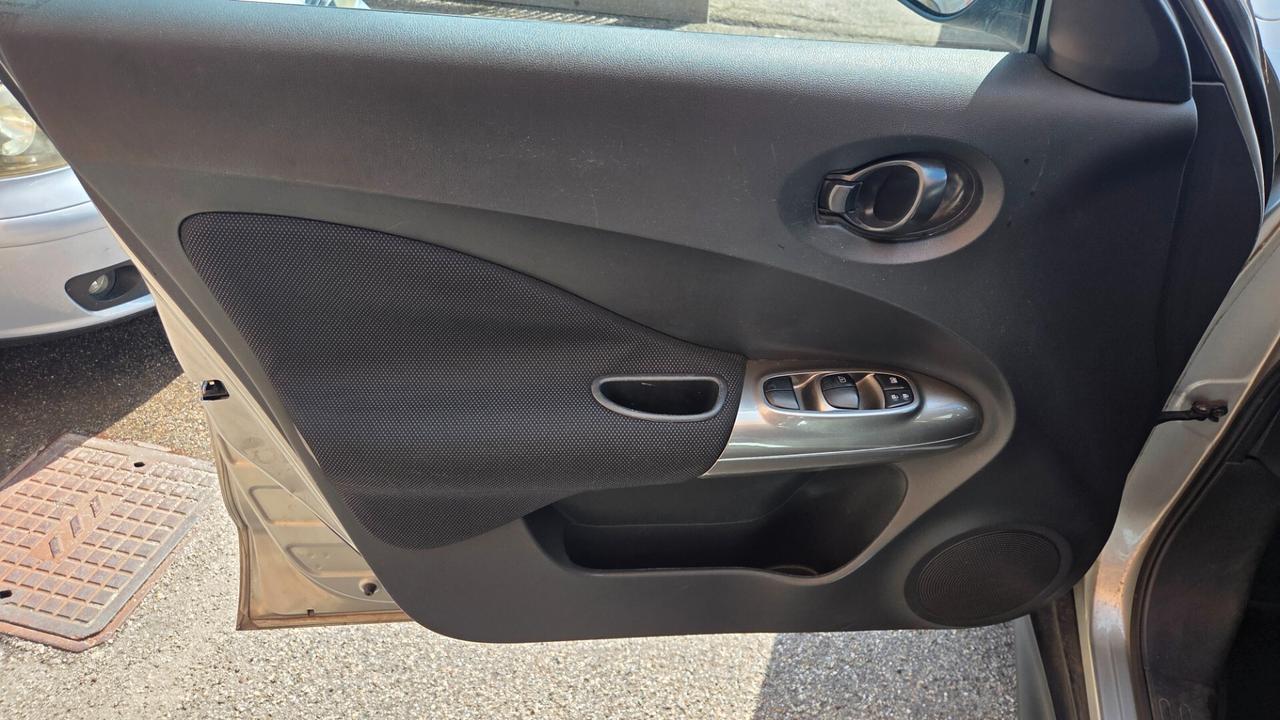 Nissan Juke 1.6 Tekna unico proprietario neo patentati