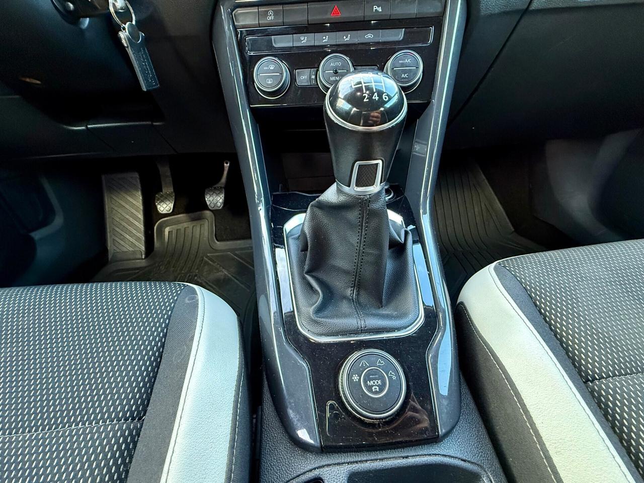 VOLKSWAGEN T-ROC 2.0 TDI 150 CV 4MOTION ADVANCED