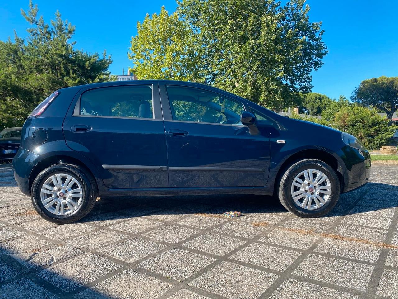 Fiat Punto 1.4 8V 5 porte Natural Power Street
