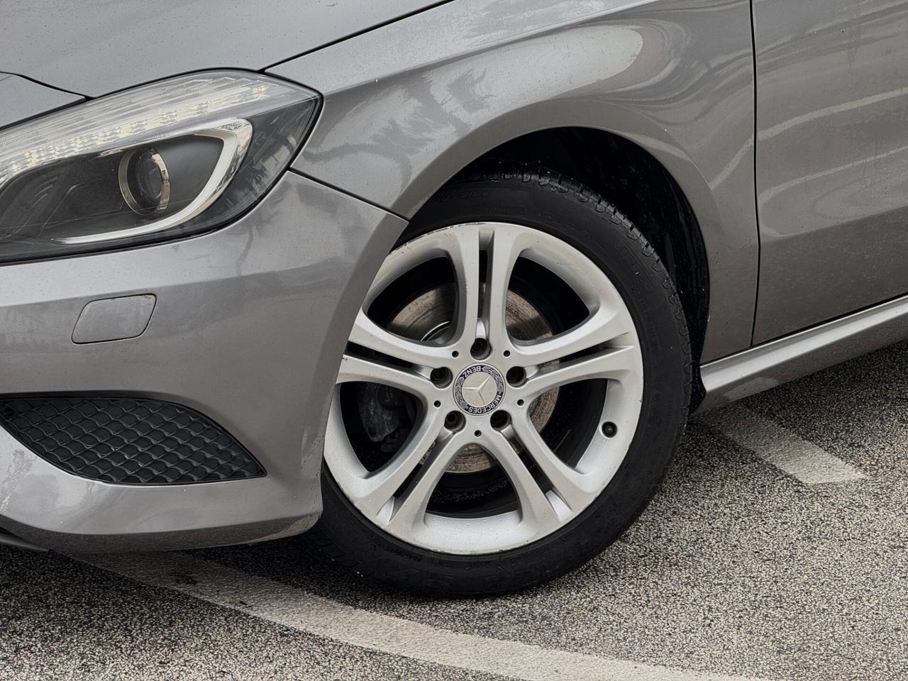 Mercedes-Benz A 180 CDI Sport 109CV PACK LUCI