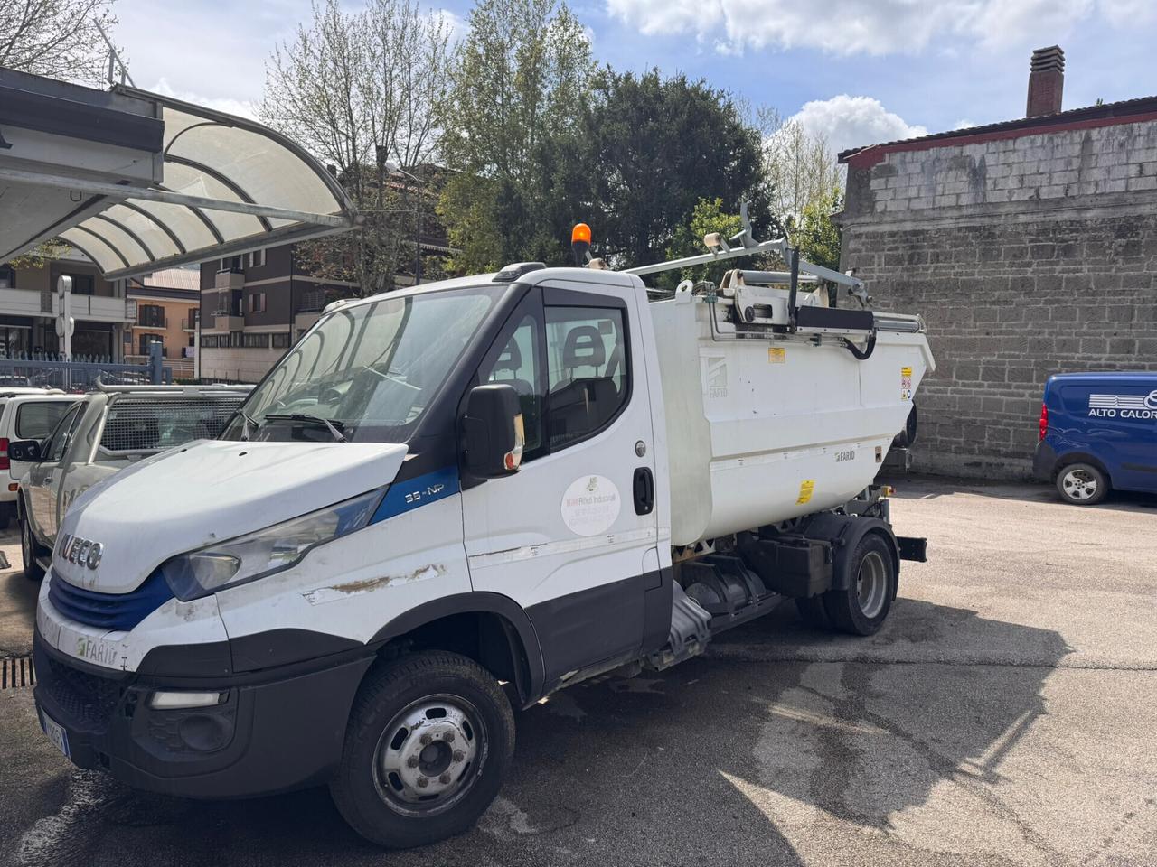 IVECO DAILY 35-NP METANO 2018 COMPATTATORE FARID RIFIUTI