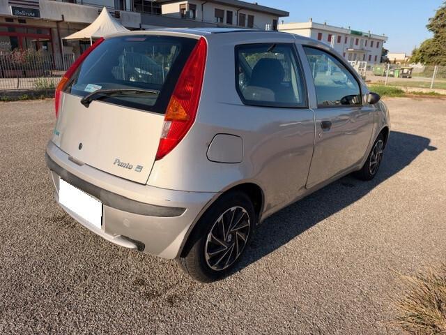 Fiat Punto 1.2i 16V cat 3 porte ELX-OK NEOPATENTATI !!!