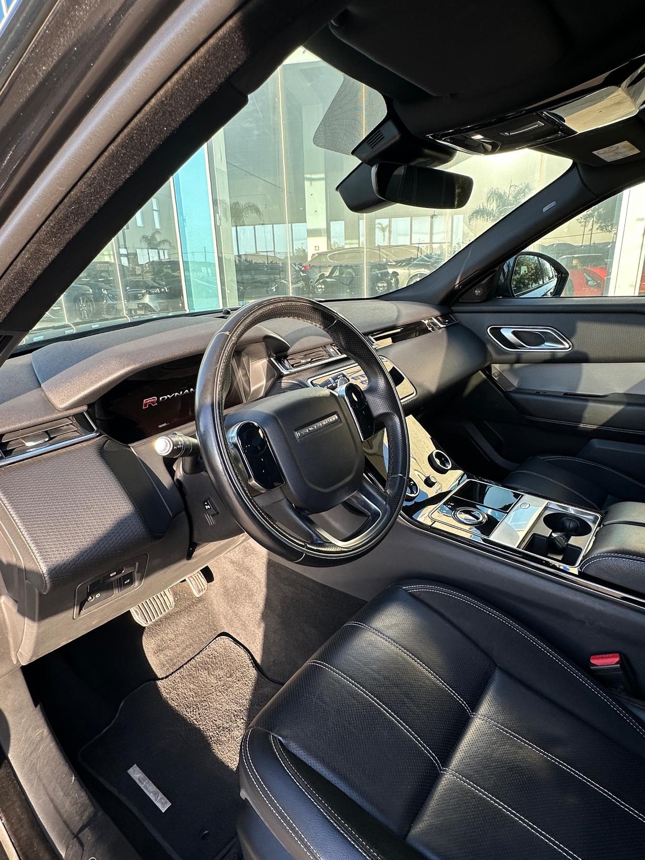 Range Rover Velar 2.0 i4 R-Dynamic HSE 240cv auto
